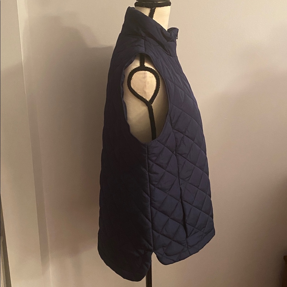 Lands end dark blue vest NEW size small (6-8) - Picture 4 of 9
